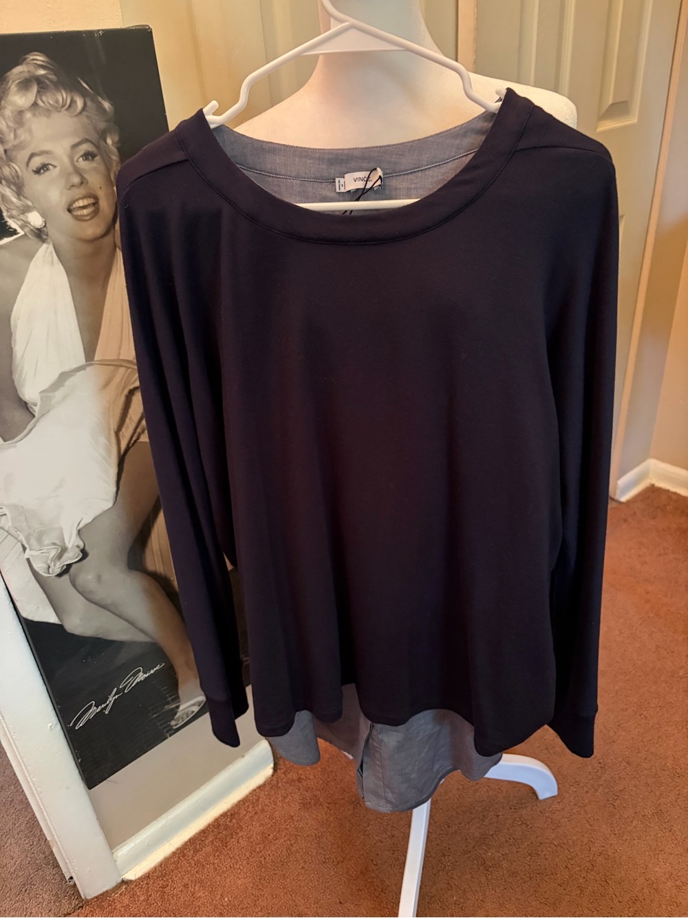 Vince navy pre-layered crewneck/boatneck top S